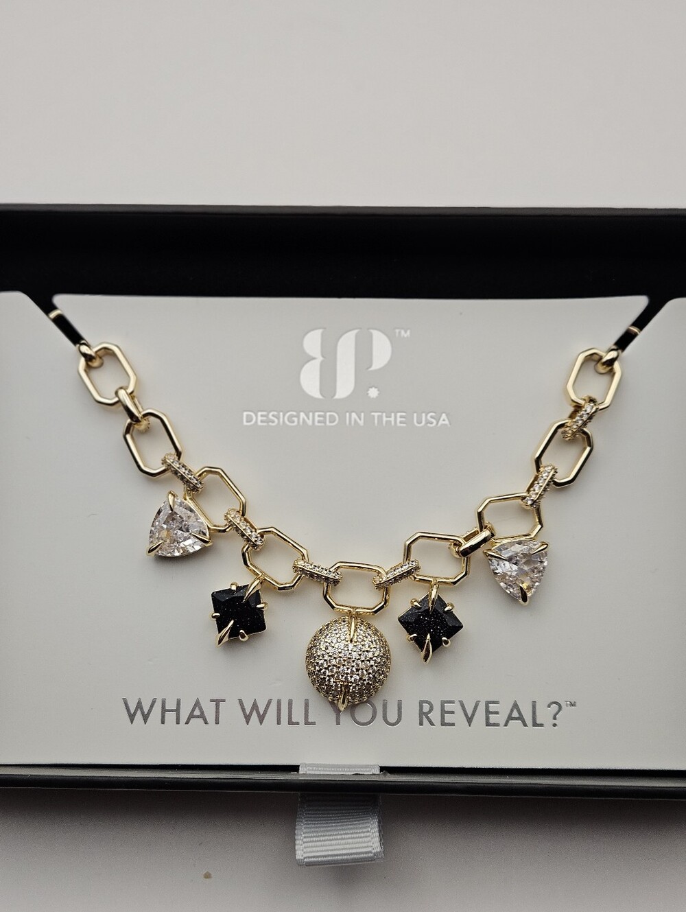 Bomb Party NK20201 Obsidia "Heaven In The Dark" Onyx Sandstone Necklace